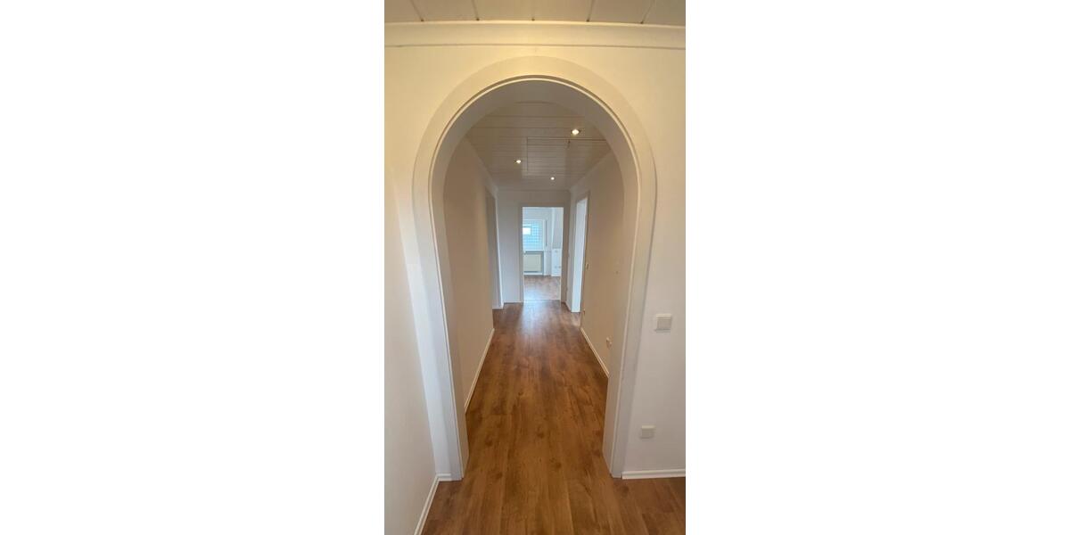 Etagenwohnung Geseke - 3 Zimmer, 83 m&sup2;, 622&euro; | Angebot:27624005