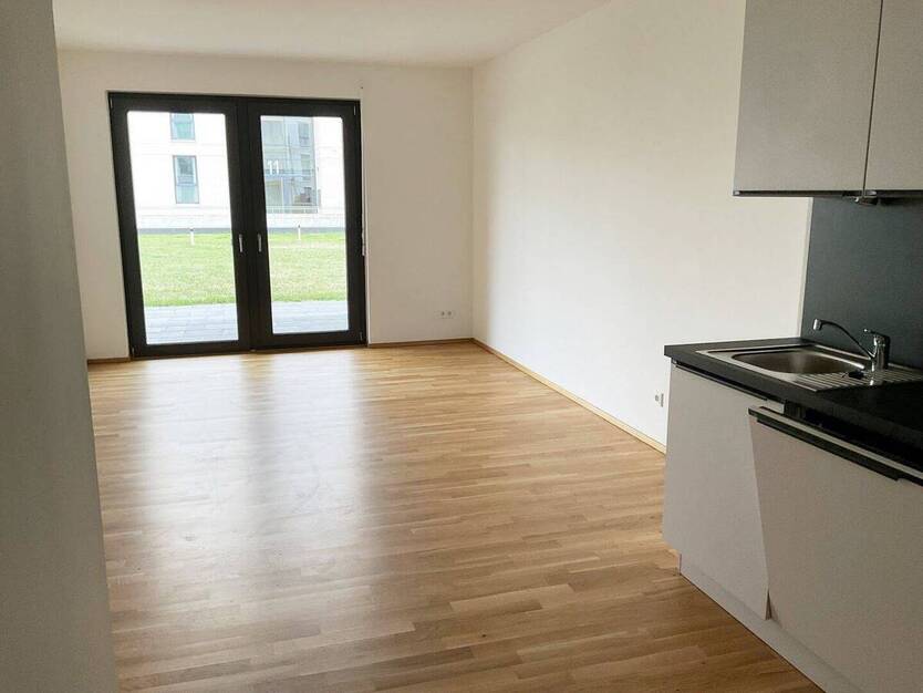 Helle 2-Zimmer-Wohnung mit Terrasse, moderne Neubau-Ausstattung mit Echtholzparkett + Einbauküche 2 zimmer