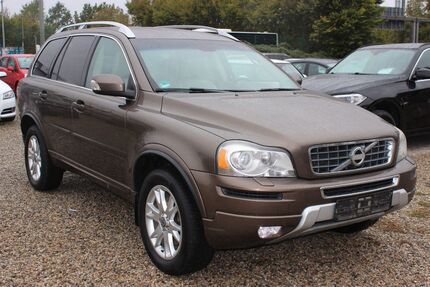 Volvo XC90 311.000 km 8.990 &euro; Paderborn 33106