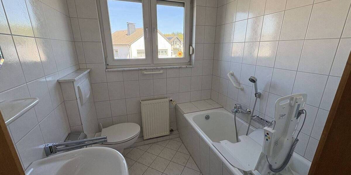 Einfamilienhaus Altenbeken - 8 Zimmer, 147 m&sup2;, 429.000&euro; | Angebot:26826119