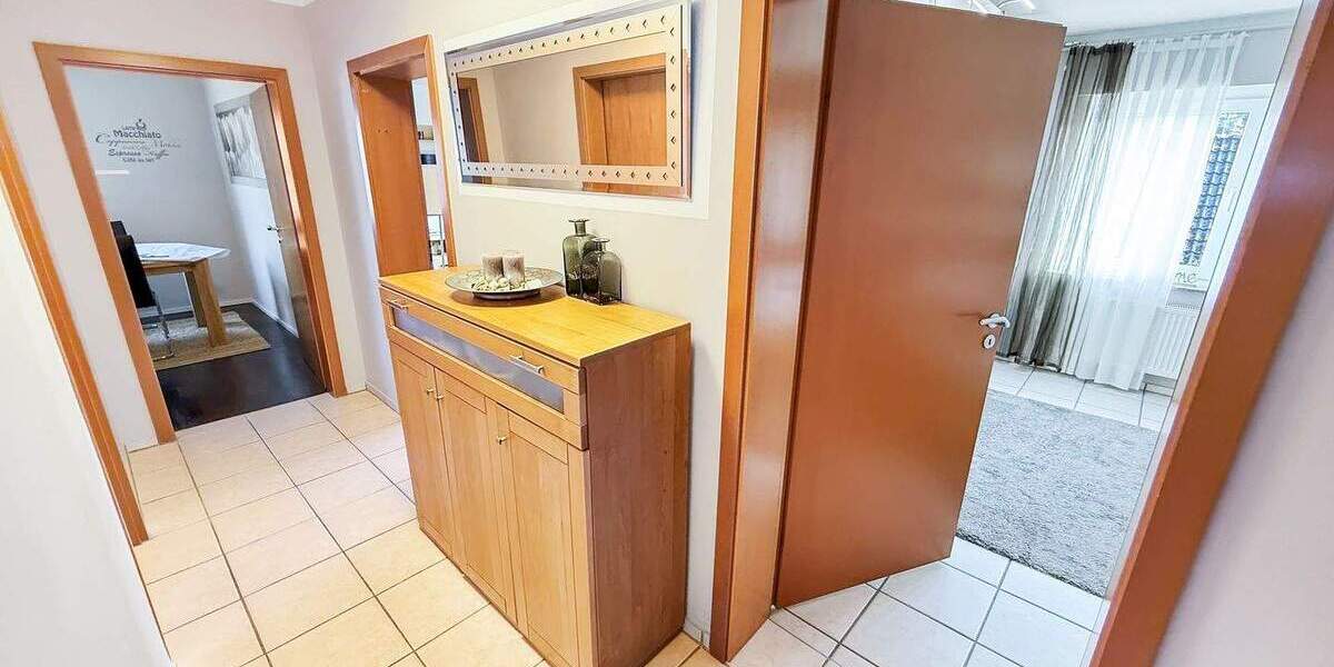 Mehrfamilienhaus, Wohnhaus Oerlinghausen Lipperreihe - 6 Zimmer, 182 m&sup2;, 469.000&euro; | Angebot:25037842