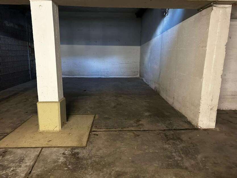 Garage zu verkaufen in München 22.000 €
