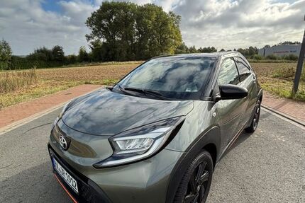 Toyota Aygo (X) 25.000 km 16.500 &euro; Brakel 33034
