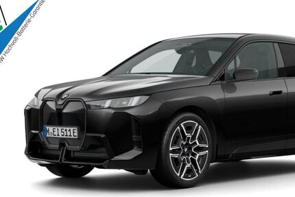 BMW iX 2.917 km 76.850 € Detmold 32758