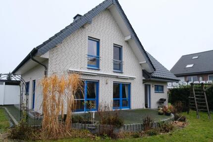 Wohnung Verl - 4 Zimmer, 148 m&sup2;, 1.870&euro; | Angebot:24874879