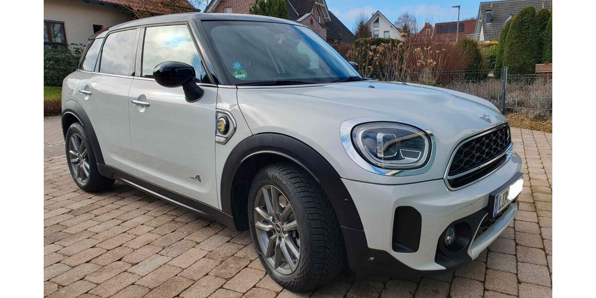 Mini Countryman SE (Cooper) 25.500 km 25.900 &euro; Horn-Bad Meinberg 32805