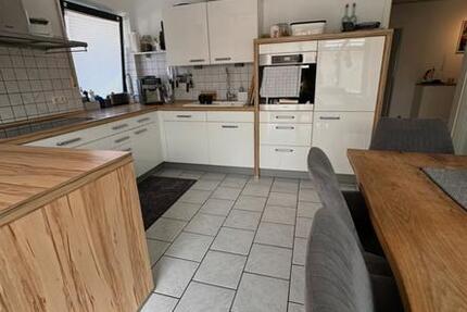 Sanierte 4 Z. Wohnung mit Garten in Hövelhof zu vermieten 4 zimmer