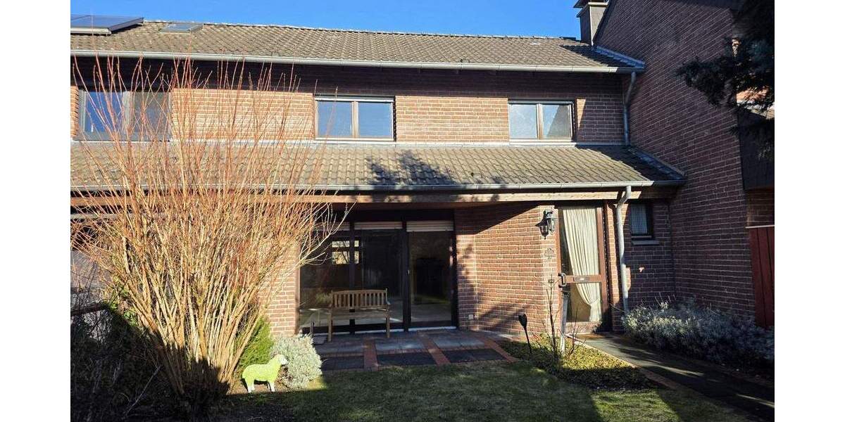 Reihenmittelhaus Paderborn Schloß Neuhaus - 4 Zimmer, 106 m&sup2;, 299.000&euro; | Angebot:25360765