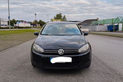 VW Golf 205.000 km 4.950 &euro; Paderborn 33100