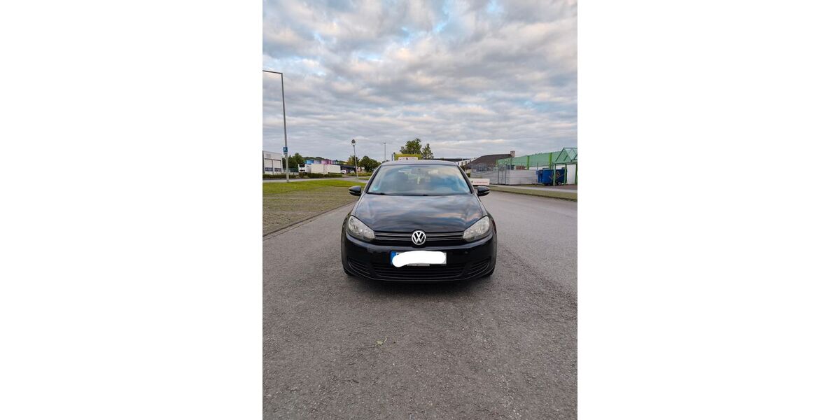 VW Golf 205.000 km 4.950 &euro; Paderborn 33100