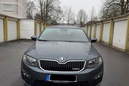 Skoda Octavia 223.700 km 13.499 &euro; Lippstadt 59555