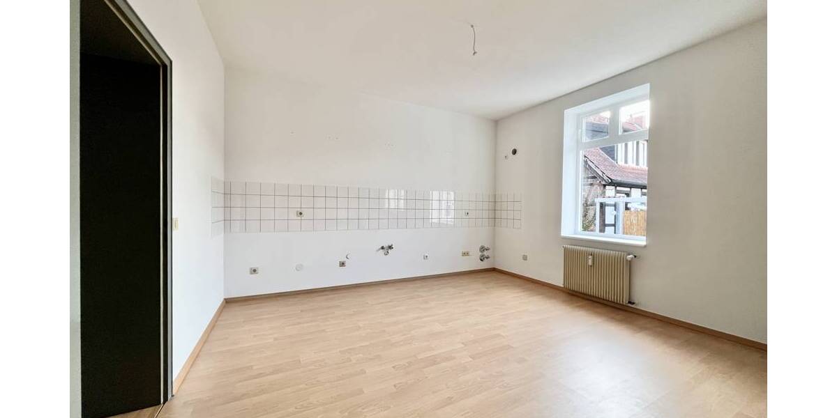 Etagenwohnung Detmold Innenstadt - 2 Zimmer, 93 m&sup2;, 199.000&euro; | Angebot:26093789