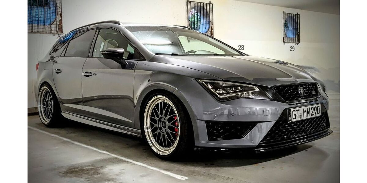 Seat Leon 86.000 km 20.900 &euro; Rietberg 33397