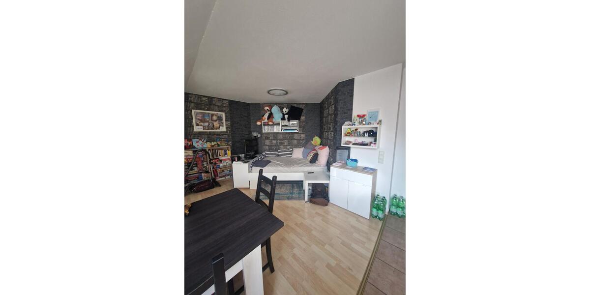 Dachgeschoßwohnung Paderborn Univiertel - 2 Zimmer, 42 m&sup2;, 390&euro; | Angebot:25396077