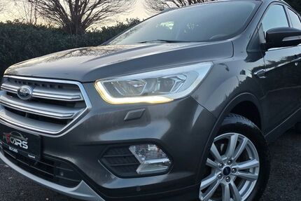 Ford Kuga 125.000 km 10.950 &euro; Lippstadt 59557