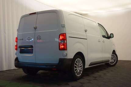 Opel Vivaro 30.000 km 19.400 &euro; Bad Lippspringe 33175