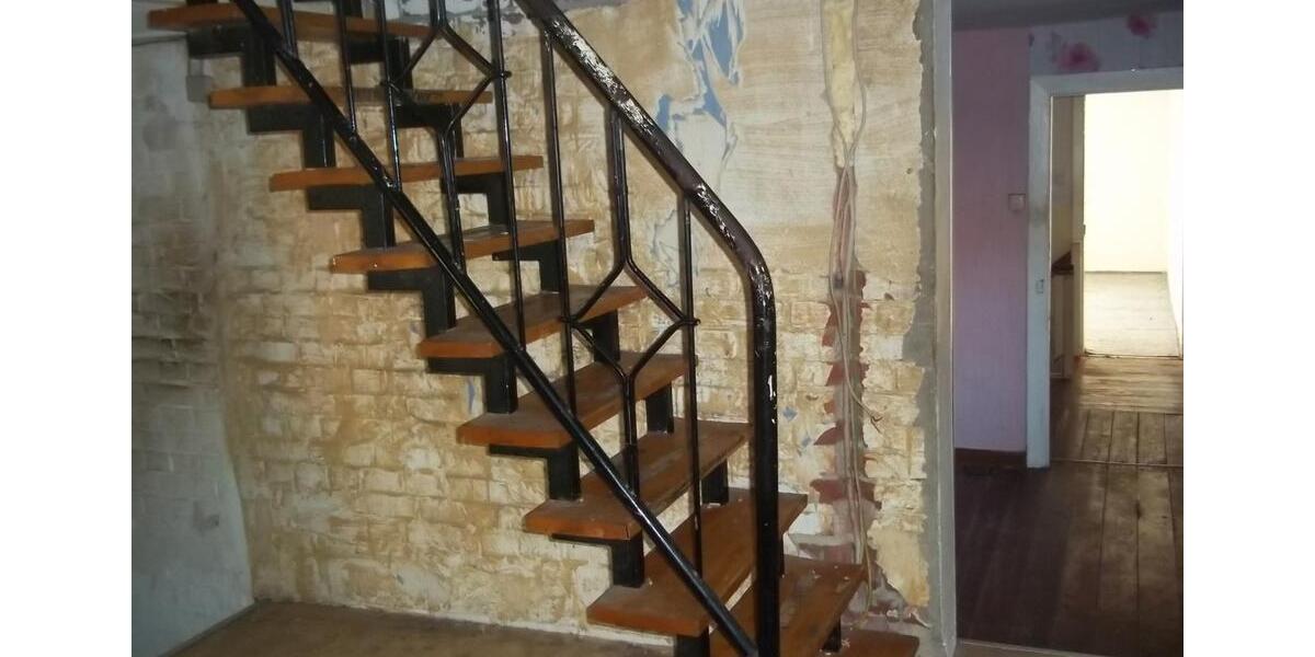 Einfamilienhaus Willebadessen - 11 Zimmer, 200 m&sup2;, 129.000&euro; | Angebot:26214367