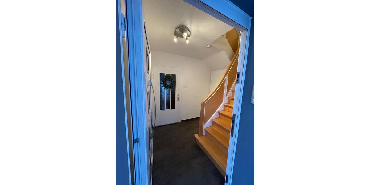 Gepflegtes Zweifamilienhaus in Bestlage von Paderborn 10 zimmer