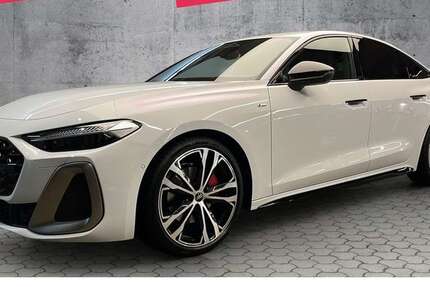 Audi A5 7.800 km 54.490 &euro; Paderborn 33100