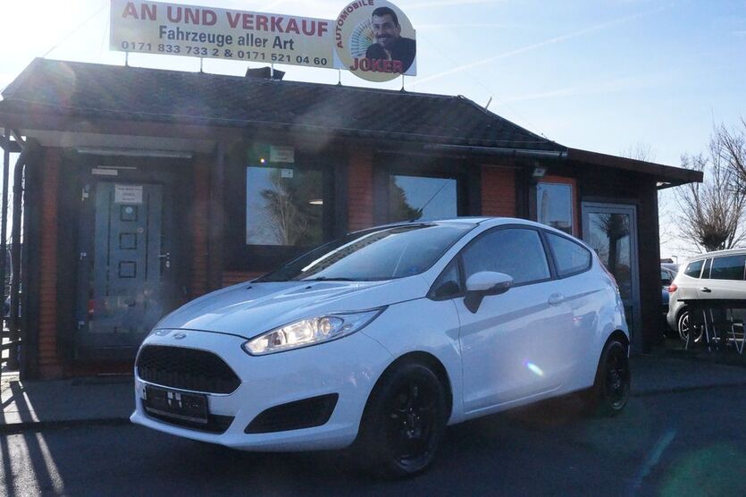 Ford Fiesta 156.487 km 4.490 € Erwitte 59597