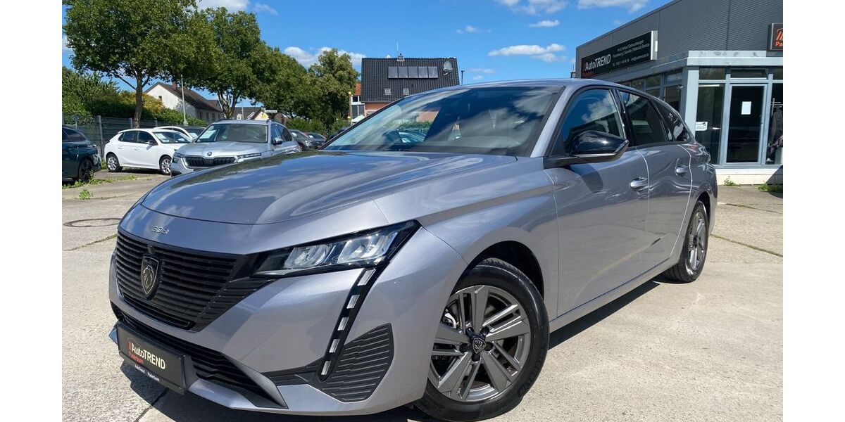 Peugeot 308 77.800 km 15.999 € Paderborn 33100