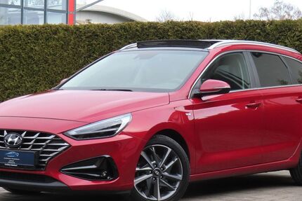 Hyundai i30 68.000 km 20.899 &euro; Bad Lippspringe 33175