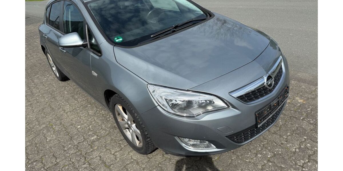 Opel Astra 290.000 km 2.300 &euro; Lippstadt 59557