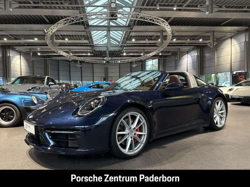 992