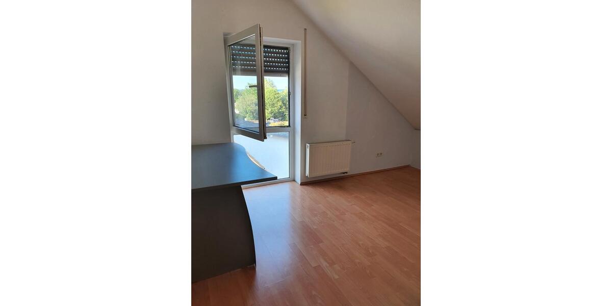 Dachgeschoßwohnung Paderborn Univiertel - 3 Zimmer, 94 m&sup2;, 893&euro; | Angebot:26415678