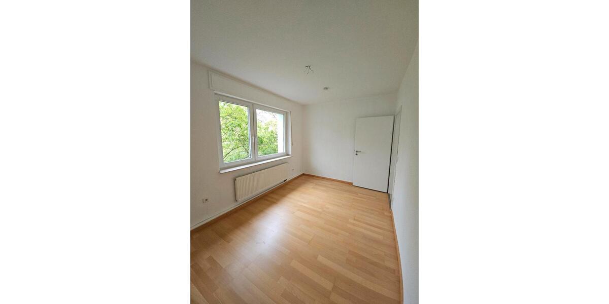 Etagenwohnung Paderborn Neuenbeken - 3 Zimmer, 67 m&sup2;, 698&euro; | Angebot:26669616
