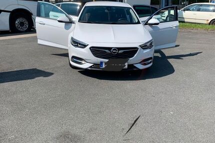 Opel Insignia 134.000 km 9.800 &euro; Paderborn 33098