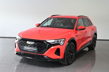 Audi Q8 e-tron 76.656 km 44.950 &euro; Paderborn 33100