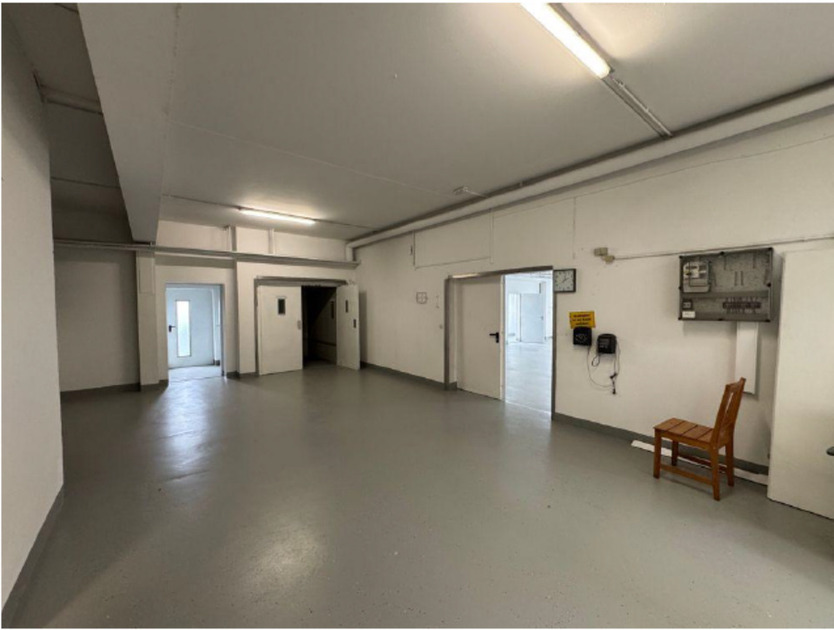 Gewerbehalle zur Miete zimmer