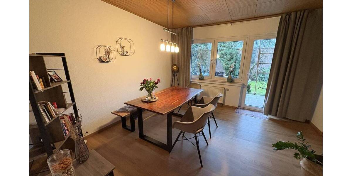 Mehrfamilienhaus, Wohnhaus Paderborn / Sennelager Sennelager - 8 Zimmer, 186 m&sup2;, 390.000&euro; | Angebot:26869139