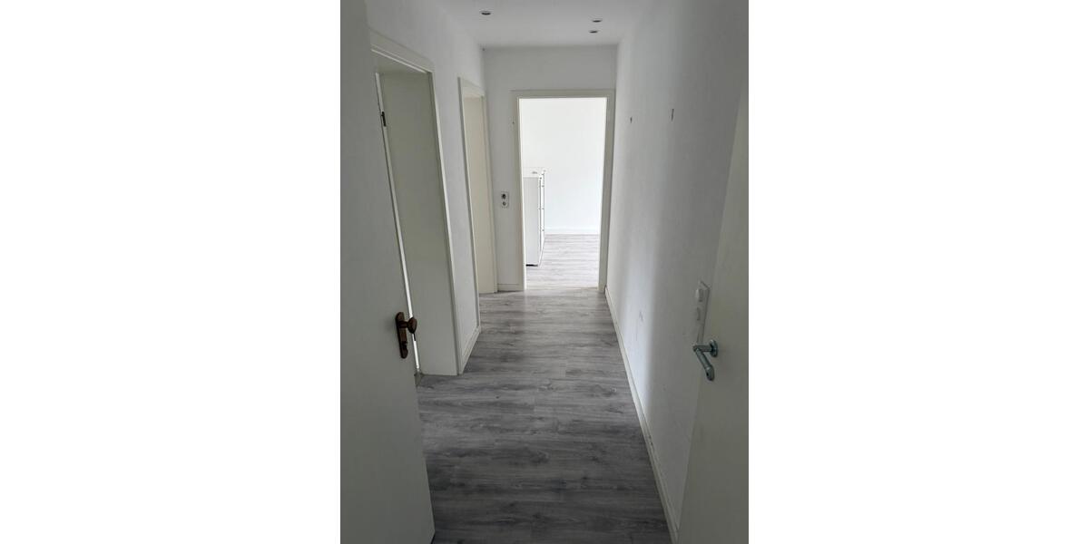 Erdgeschoßwohnung Detmold Hakedahl - 2 Zimmer, 68 m&sup2;, 650&euro; | Angebot:25025278