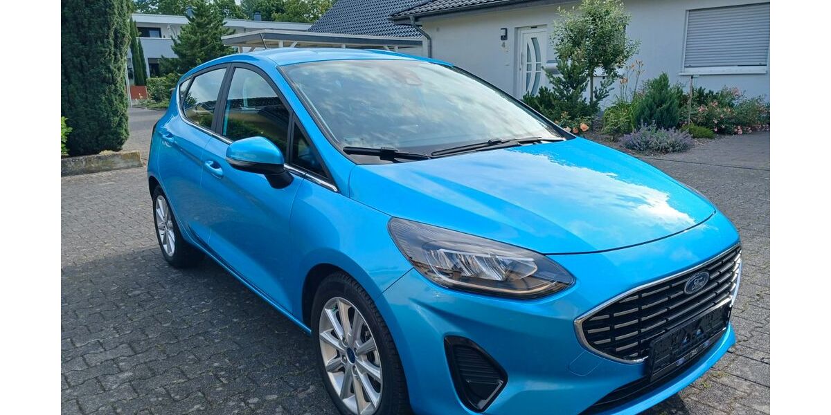Ford Fiesta 31.000 km 15.999 &euro; Paderborn 33100