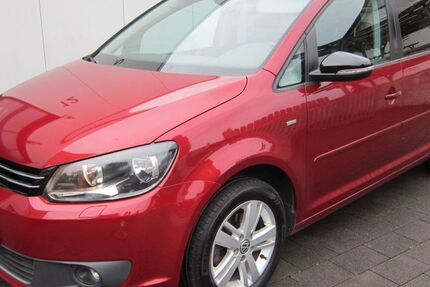 VW Touran 114.800 km 6.888 &euro; Paderborn 33102