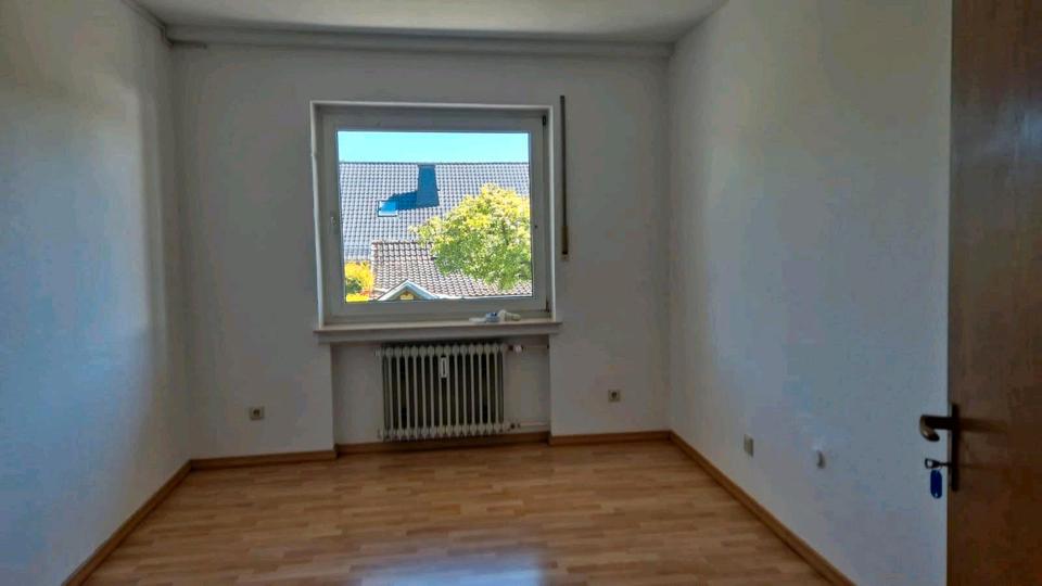 Etagenwohnung Marsberg - 3 Zimmer, 105 m&sup2;, 620&euro; | Angebot:26367858