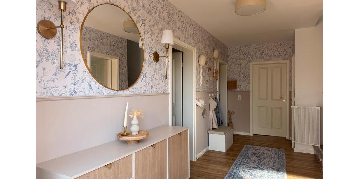 Einfamilienhaus Nieheim - 8 Zimmer, 190 m&sup2;, 420.000&euro; | Angebot:27537380