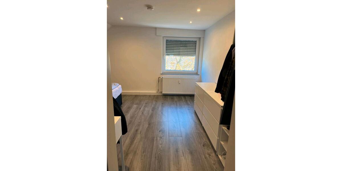 Dachgeschoßwohnung Paderborn Univiertel - 3 Zimmer, 96 m&sup2;, 910&euro; | Angebot:26413879