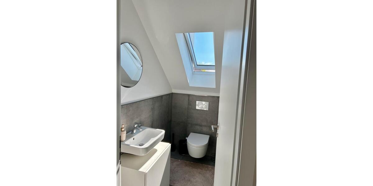 Dachgeschoßwohnung Detmold Hiddesen - 3 Zimmer, 85 m&sup2;, 320.000&euro; | Angebot:26597759