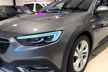 Opel Insignia 113.421 km 12.990 &euro; Paderborn 33102