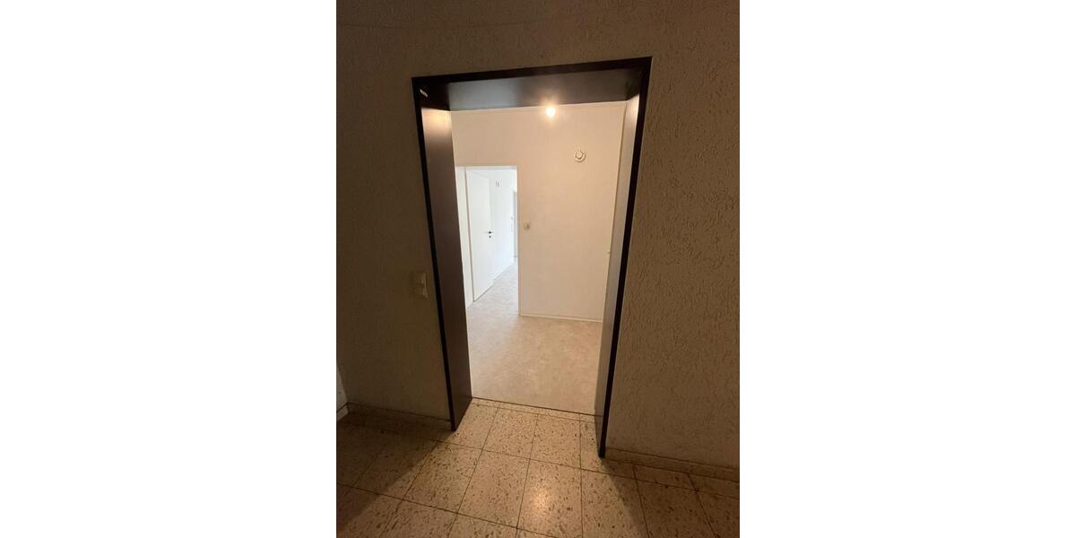 Etagenwohnung Detmold Hakedahl - 2 Zimmer, 60 m&sup2;, 448&euro; | Angebot:24695899