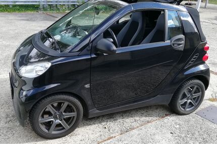 Smart ForTwo 84.300 km 4.950 € Paderborn 33102
