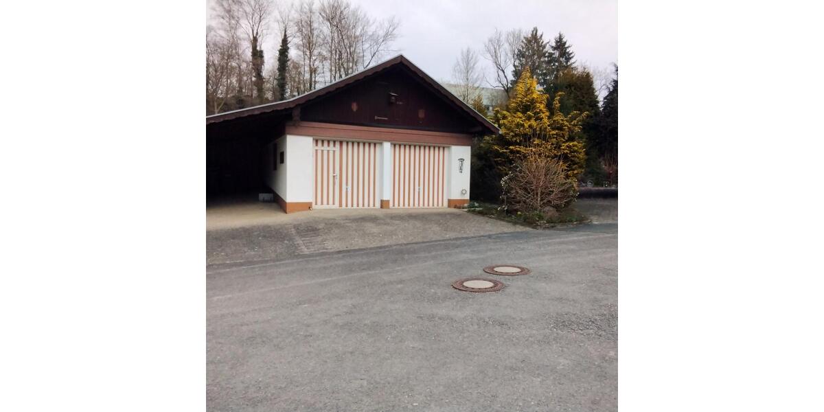 Doppelhaushälfte Brakel - 5 Zimmer, 140 m&sup2;, 175.000&euro; | Angebot:25611965