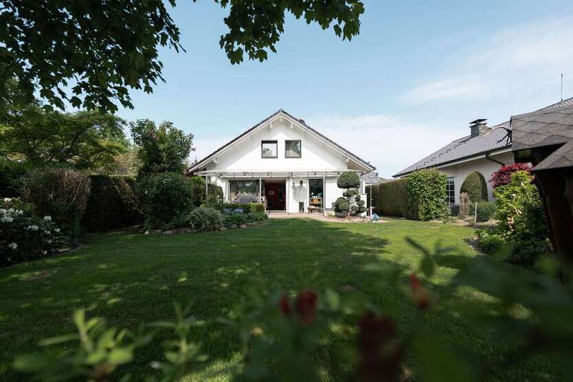 Haus zum Kaufen in Bielefeld 895.000 € 178 m²