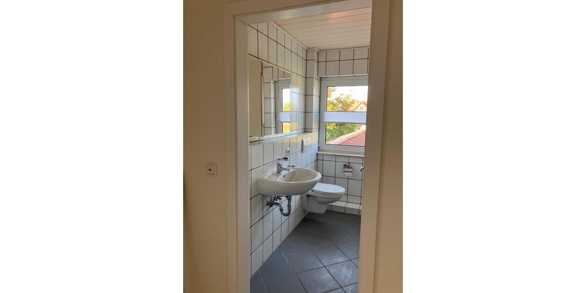 Einfamilienhaus Salzkotten - 4 Zimmer, 110 m&sup2;, 1.320&euro; | Angebot:27615019