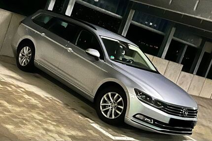 VW Passat 242.000 km 11.500 &euro; Hövelhof 33161