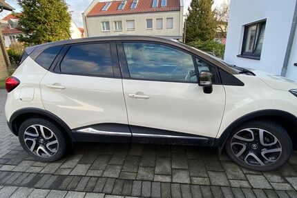 Renault Captur 58.600 km 11.000 &euro; Schloß Holte-Stukenbrock 33758