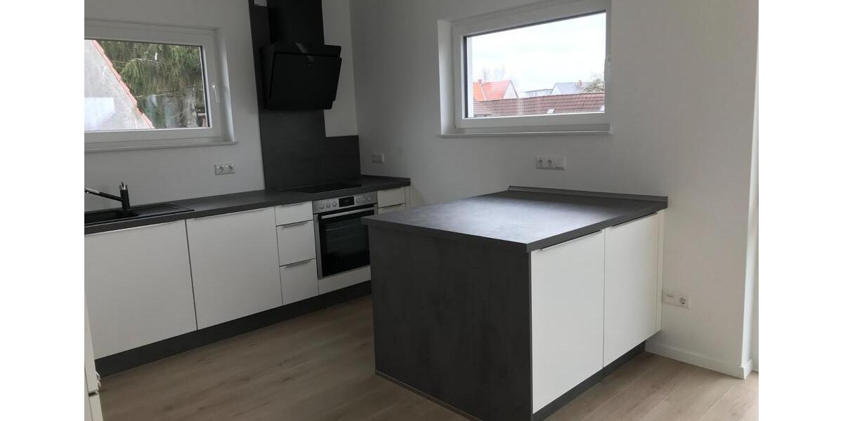 Moderne 3-Zimmer-Wohnung mit Balkon, Aufzug und Einbauküche in Elsen 3 zimmer